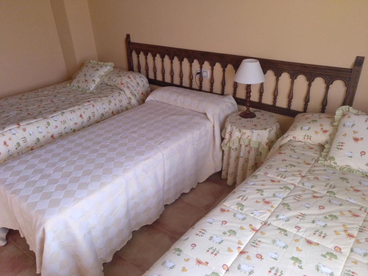 Casa Rural Amador Villarroya de los Pinares Luaran gambar