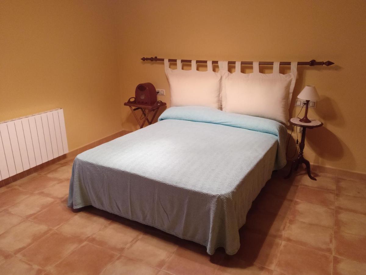 Casa Rural Amador Villarroya de los Pinares Luaran gambar
