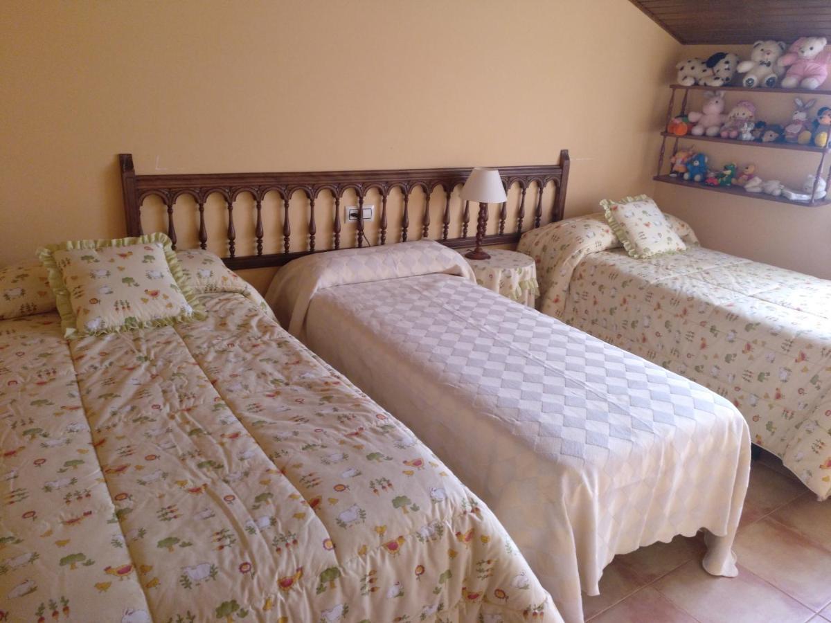 Casa Rural Amador Villarroya de los Pinares Luaran gambar