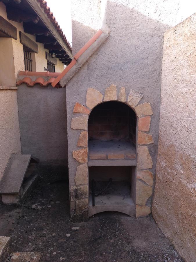 Casa Rural Amador Villarroya de los Pinares Luaran gambar